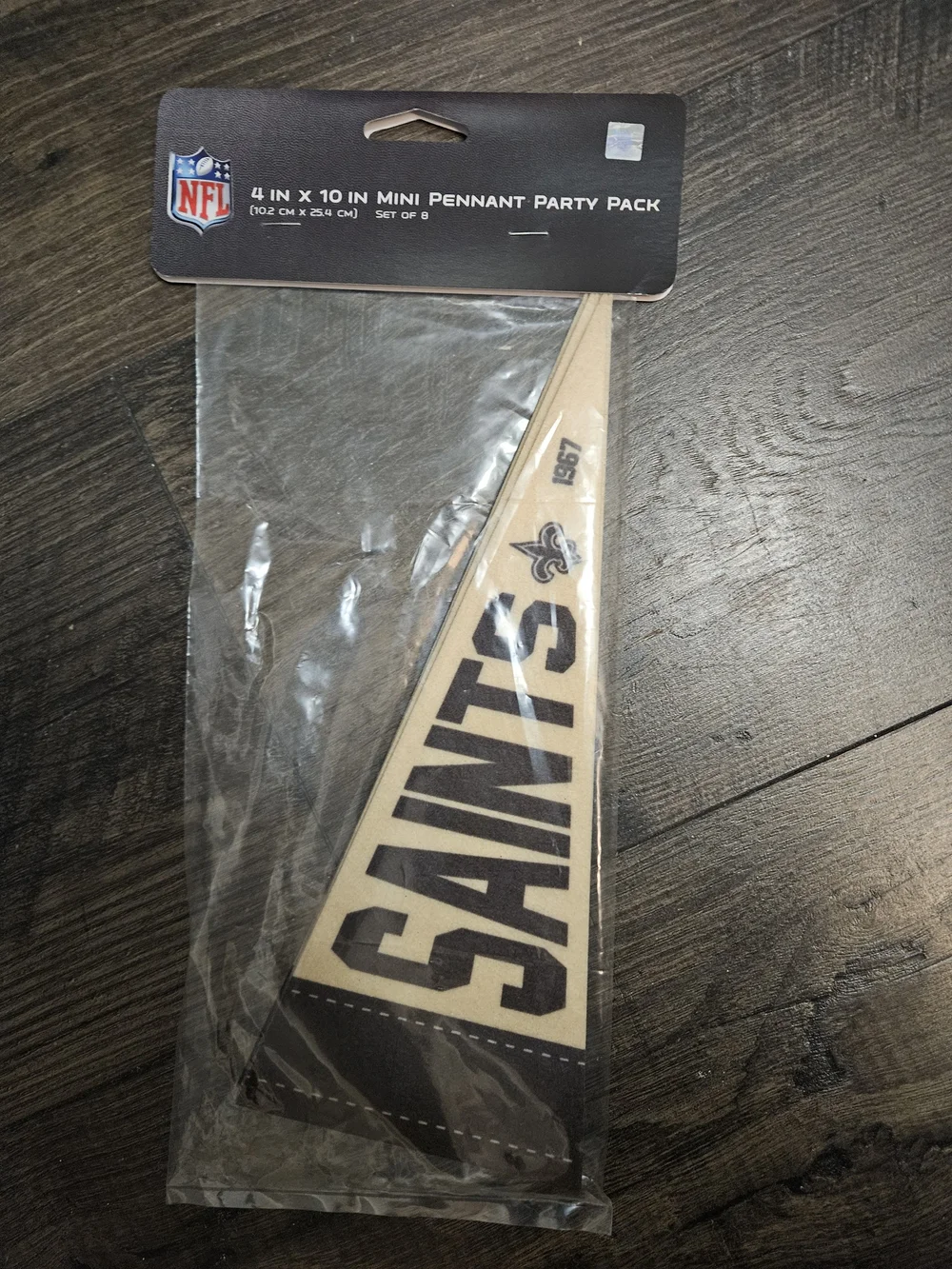 NFL New Orleans Saints Mini Pennant Pack - Black and Cream 8 Pk